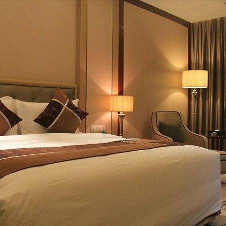 Baoji Jianguo Hotel Bagian luar foto