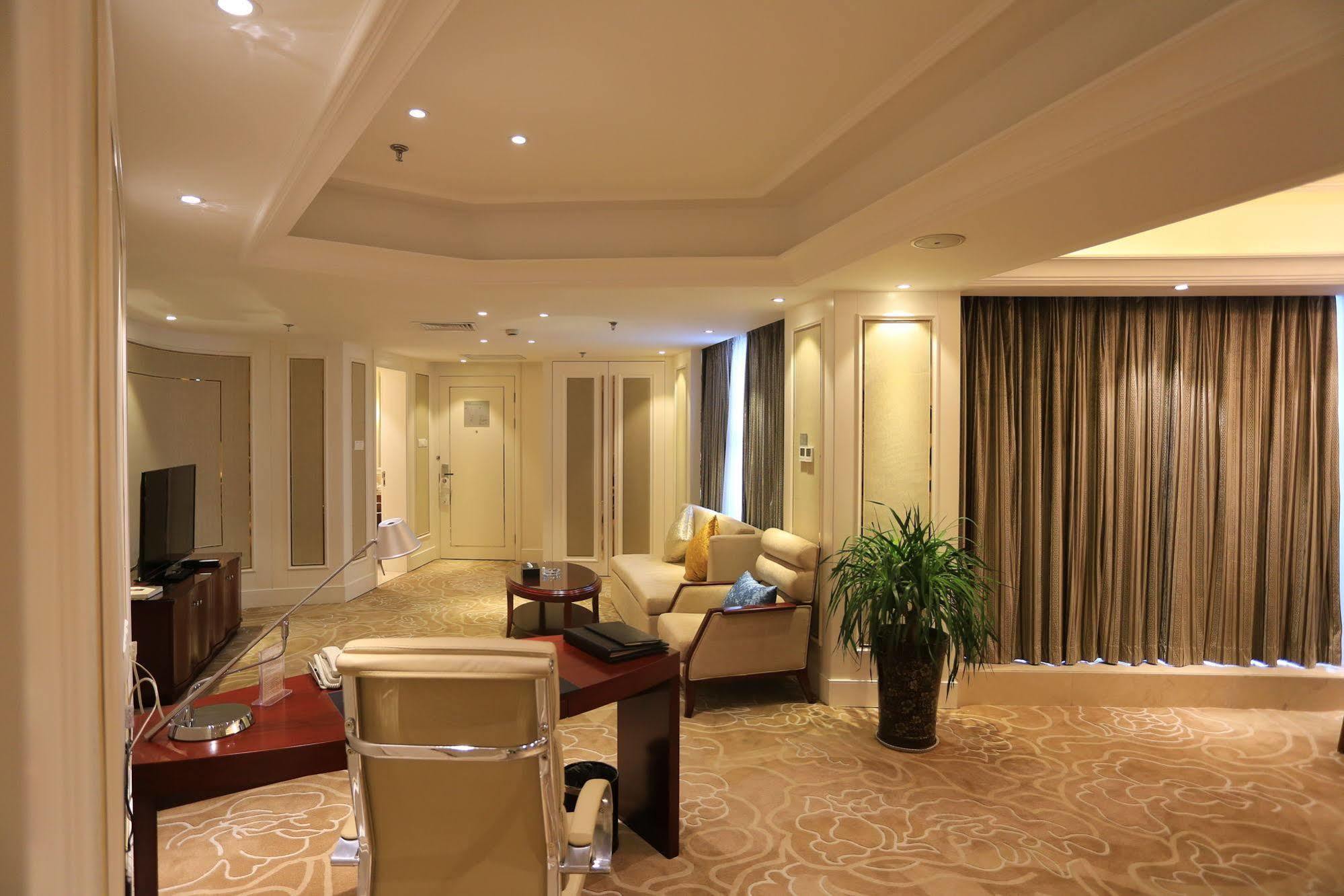 Baoji Jianguo Hotel Bagian luar foto